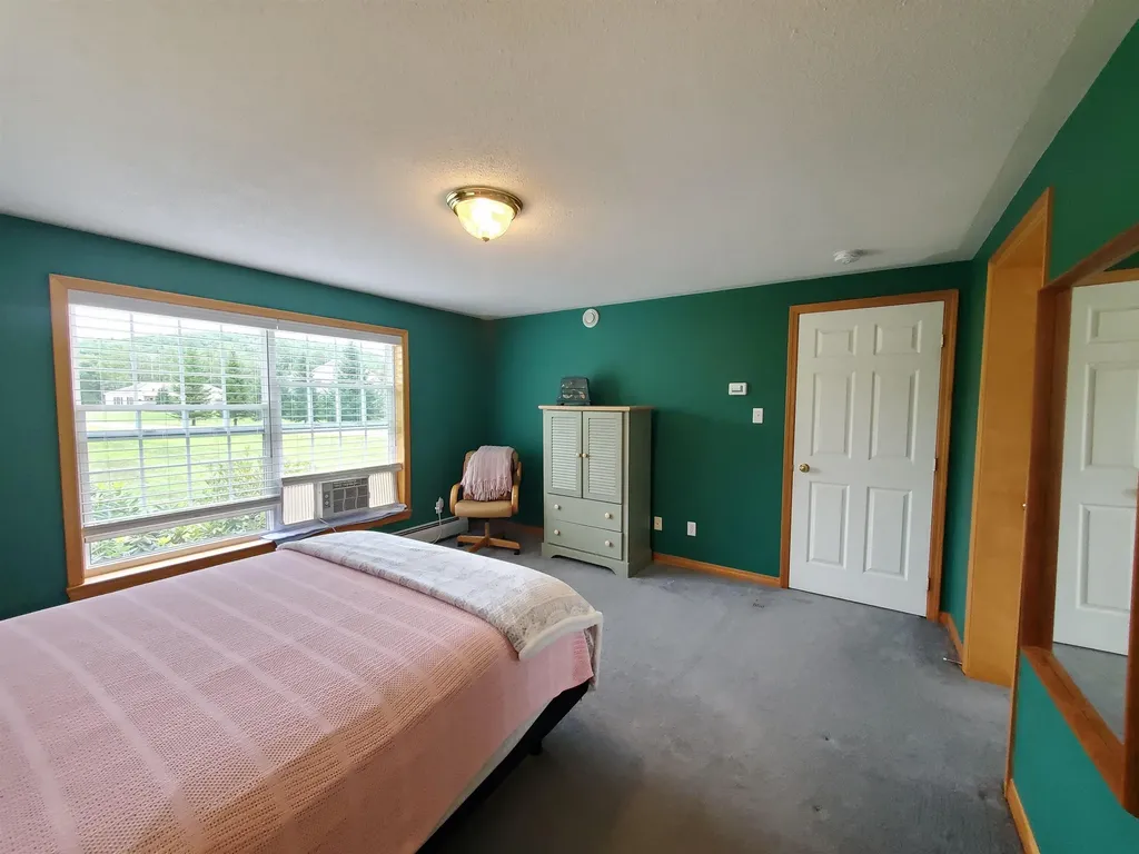 10 Mallard Drive Canaan NH 03741