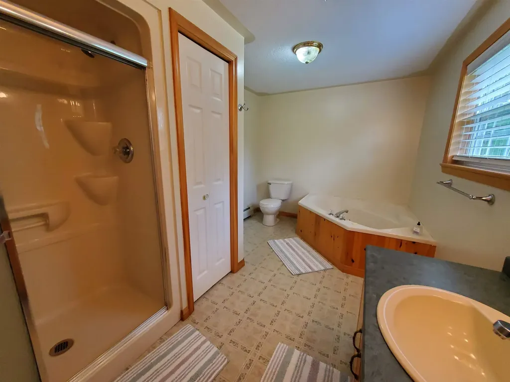 10 Mallard Drive Canaan NH 03741