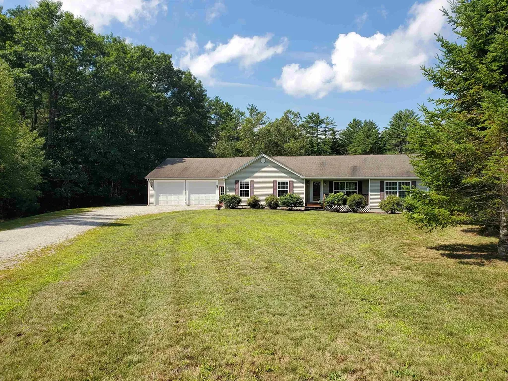 10 Mallard Drive Canaan NH 03741