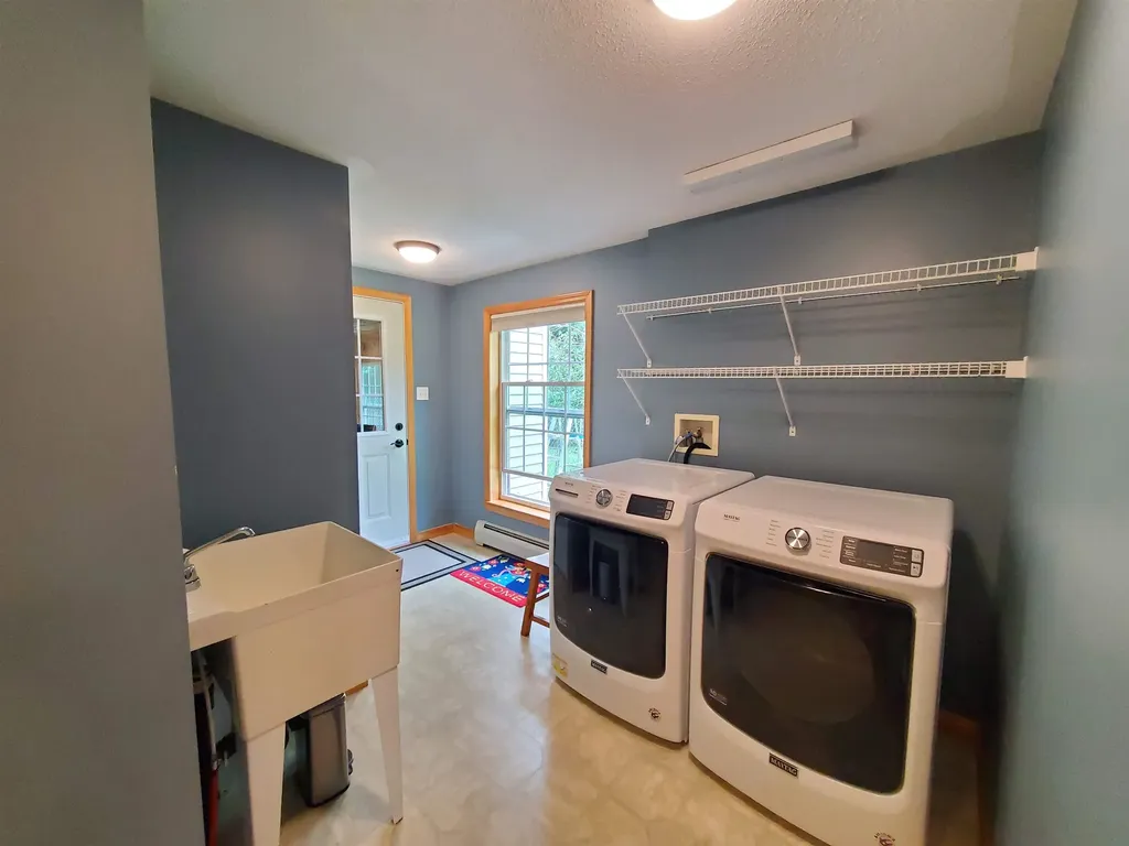 10 Mallard Drive Canaan NH 03741