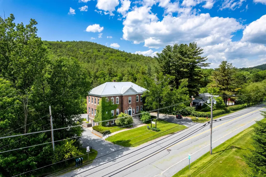 190 Hanover Street Lebanon NH 03766