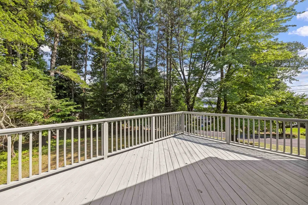 72 Shore Road Gilford NH 03249