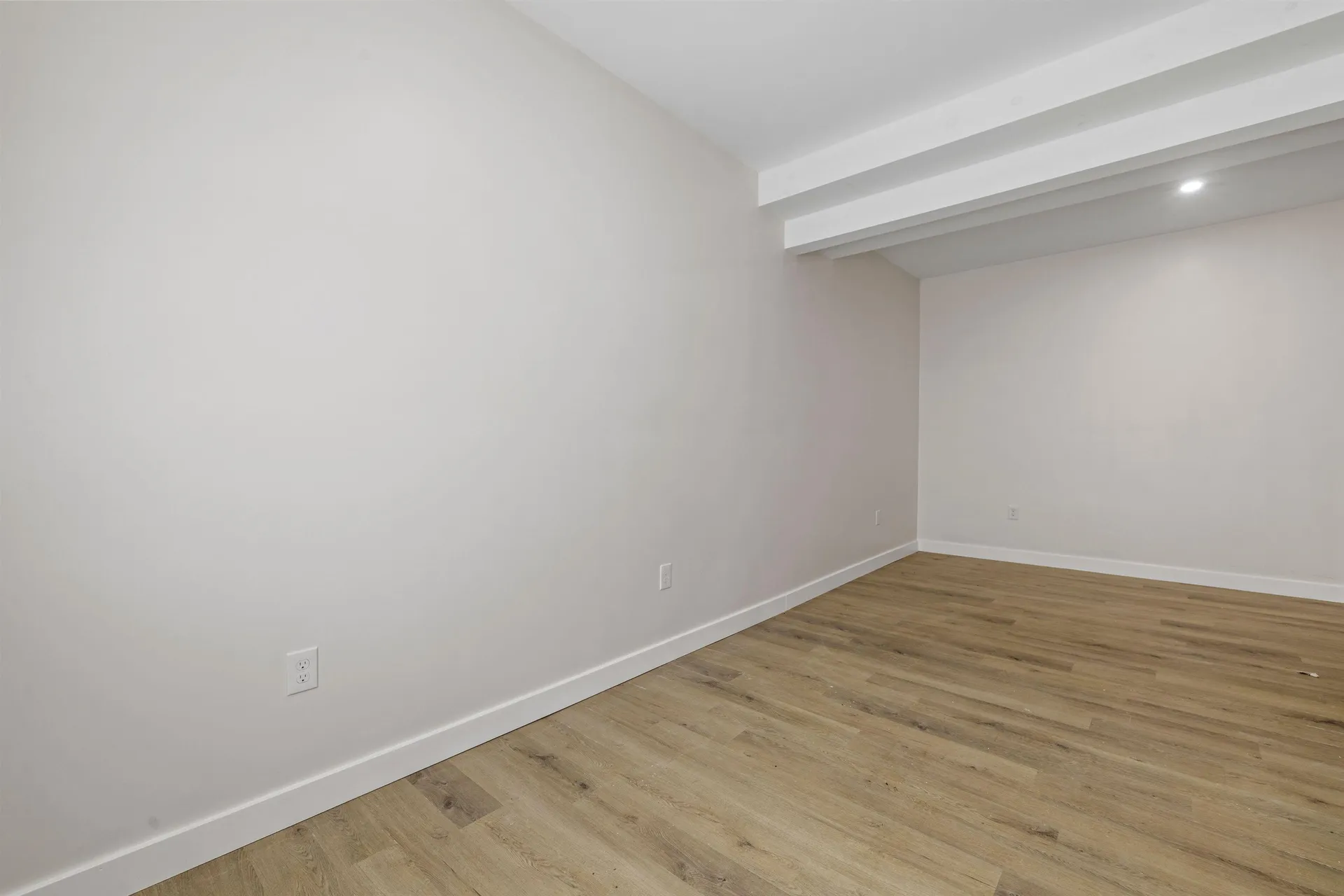 72 Shore Road Gilford NH 03249