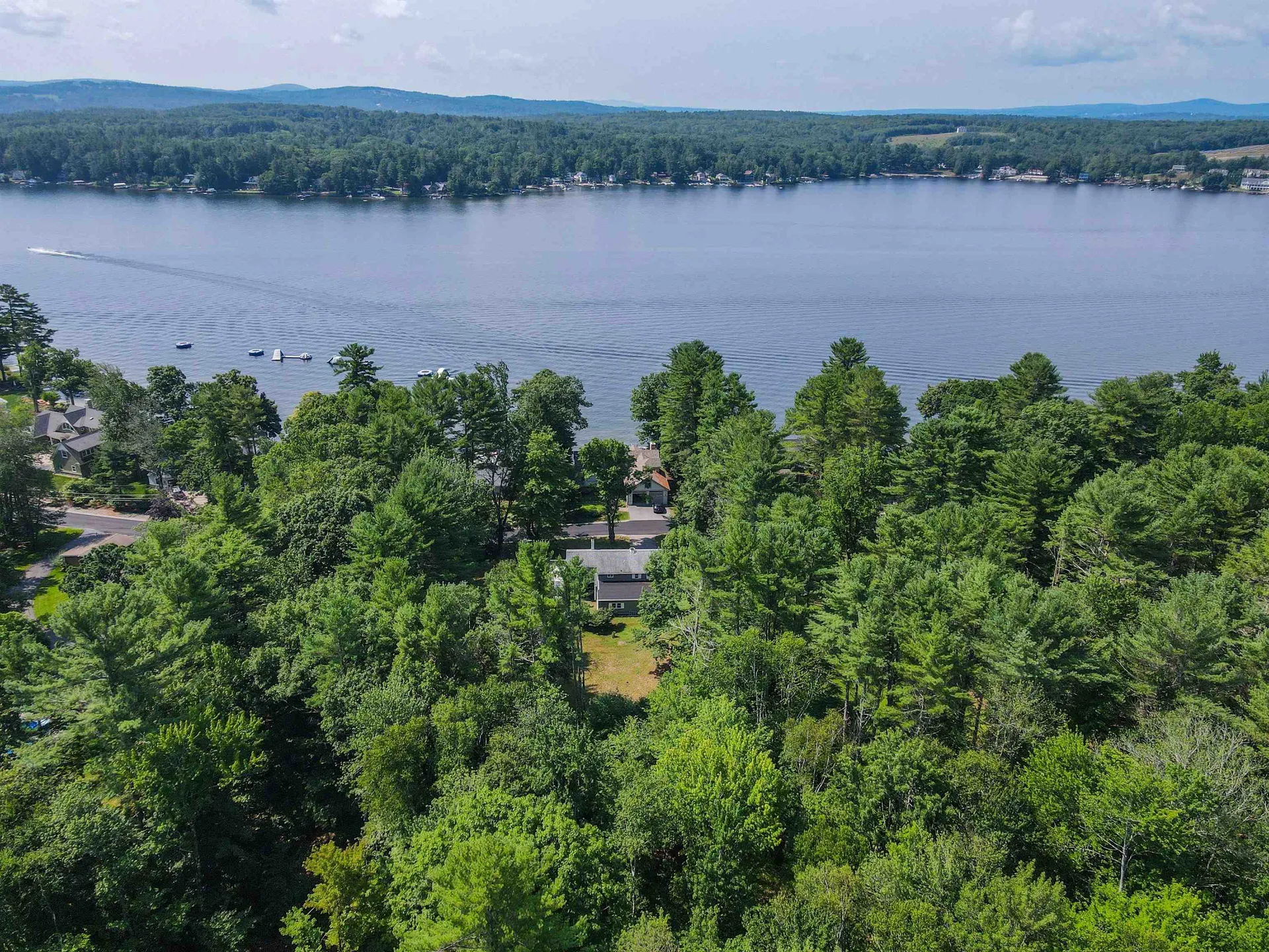 72 Shore Road Gilford NH 03249