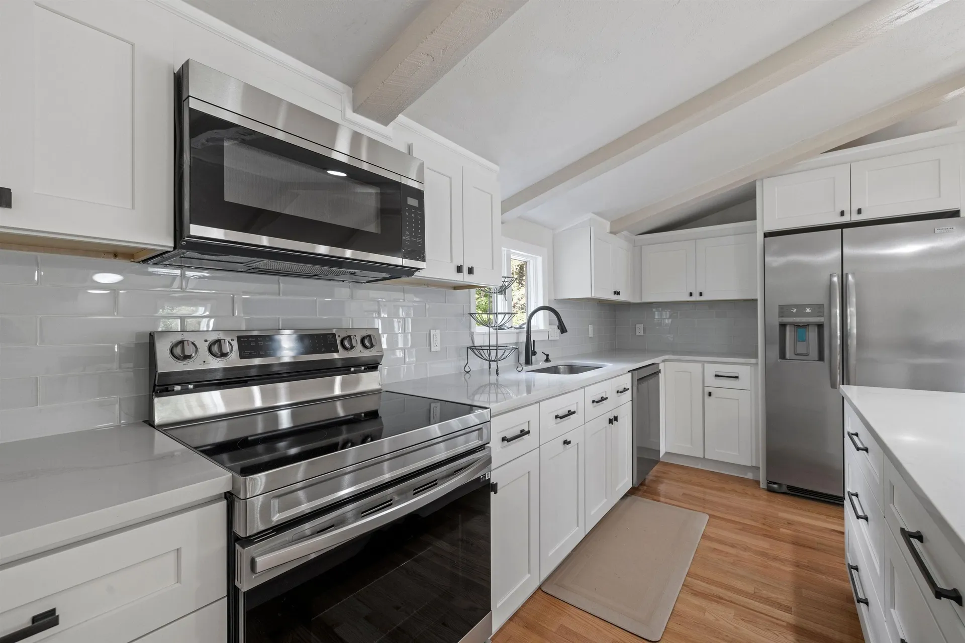 72 Shore Road Gilford NH 03249