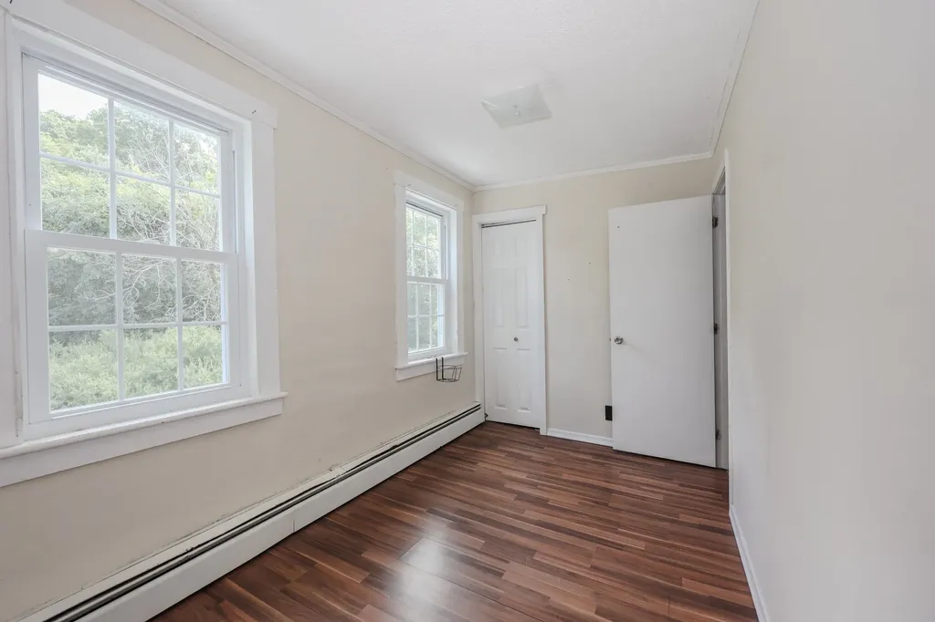 7 Old Deerfield Road Candia NH 03034