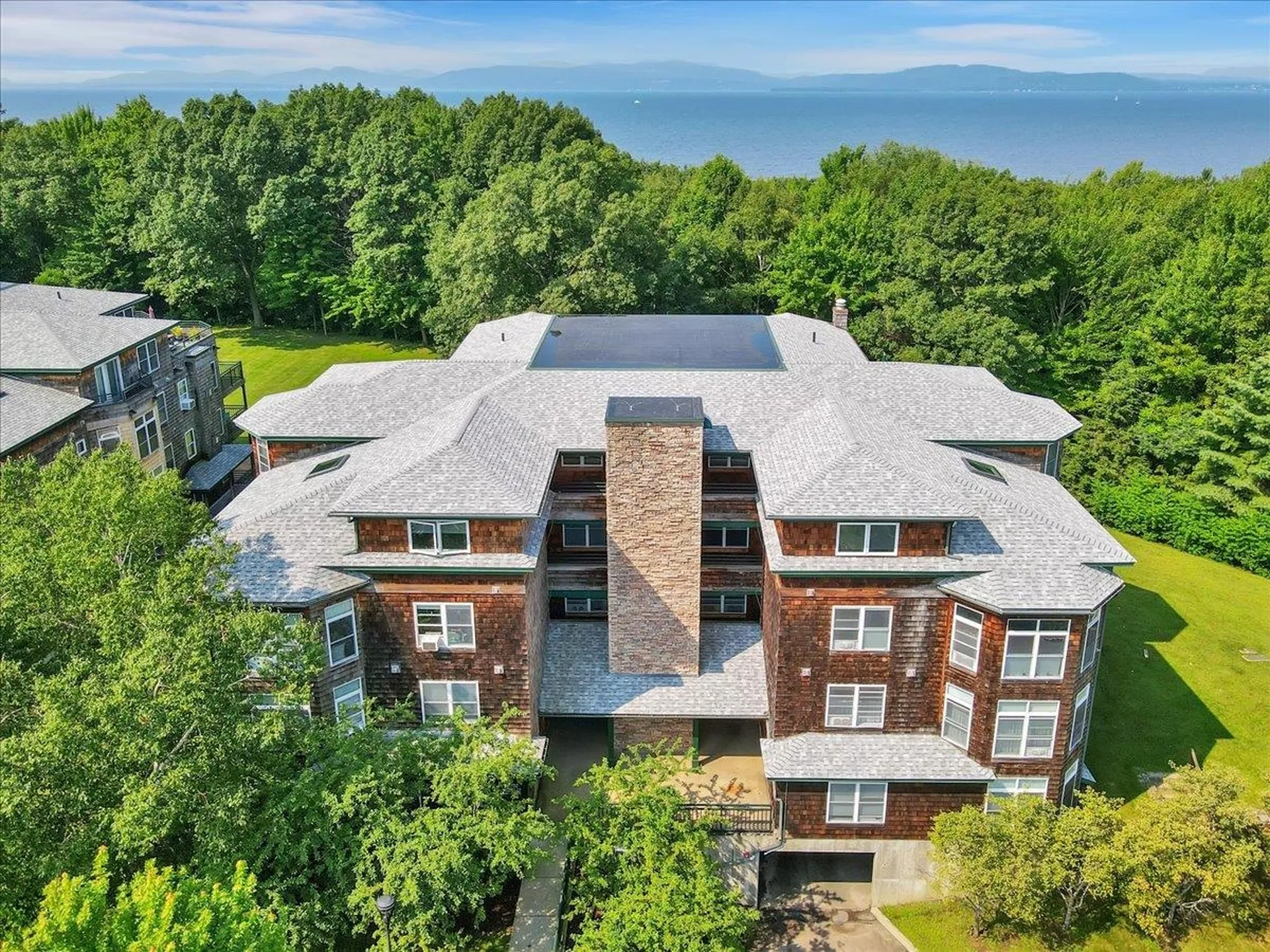 47 Claire Pointe Road Burlington VT 05408