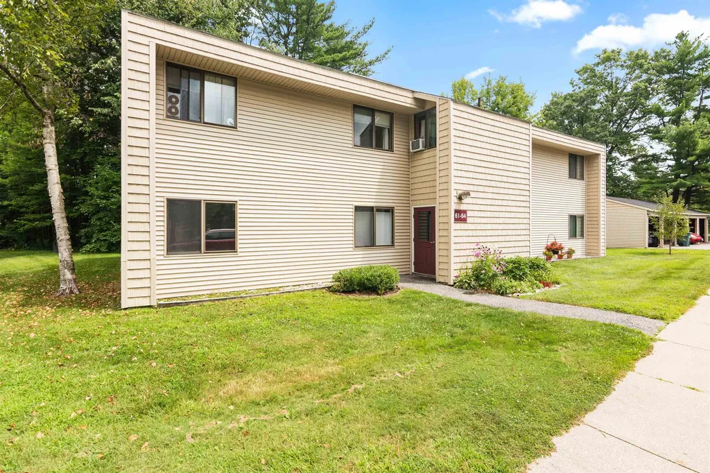 63 Bayberry Lane South Burlington VT 05403