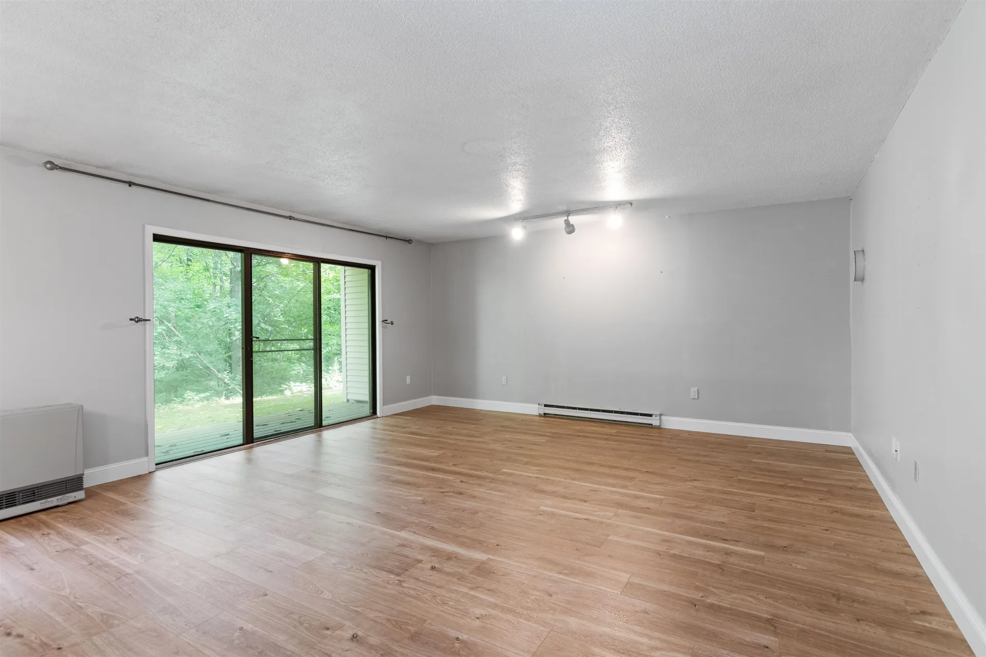 63 Bayberry Lane South Burlington VT 05403