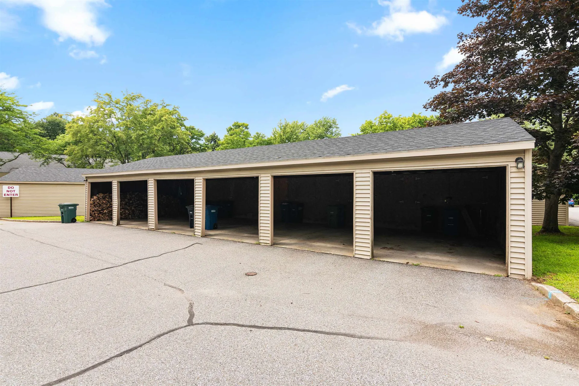 63 Bayberry Lane South Burlington VT 05403