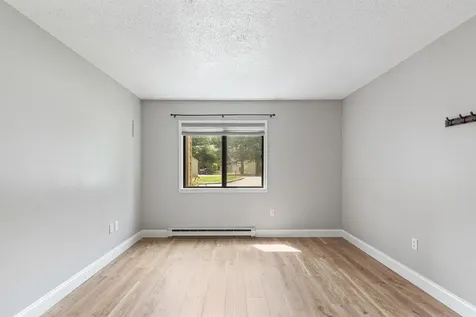 63 Bayberry Lane South Burlington VT 05403