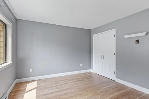 63 Bayberry Lane South Burlington VT 05403