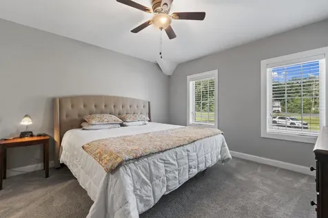 195 Breezy Way Barrington NH 03825