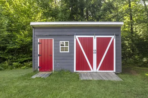 195 Breezy Way Barrington NH 03825