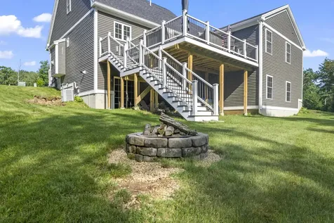 195 Breezy Way Barrington NH 03825