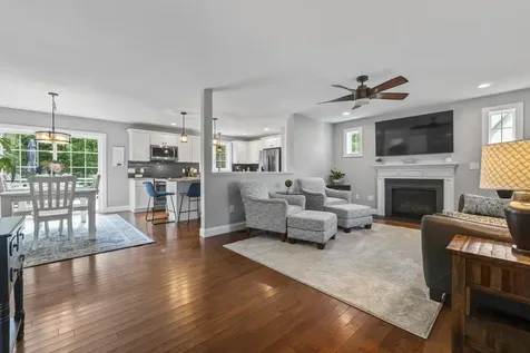 195 Breezy Way Barrington NH 03825