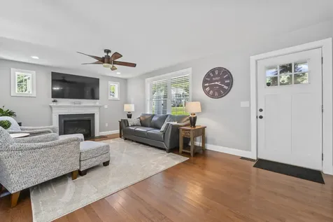 195 Breezy Way Barrington NH 03825
