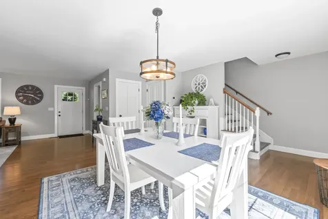 195 Breezy Way Barrington NH 03825