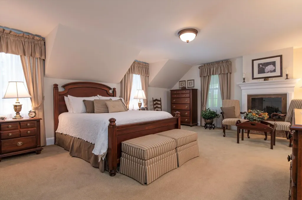 37 Deer Hill Road Newfane VT 05345