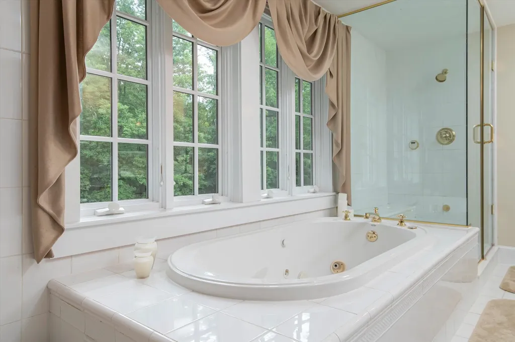 37 Deer Hill Road Newfane VT 05345