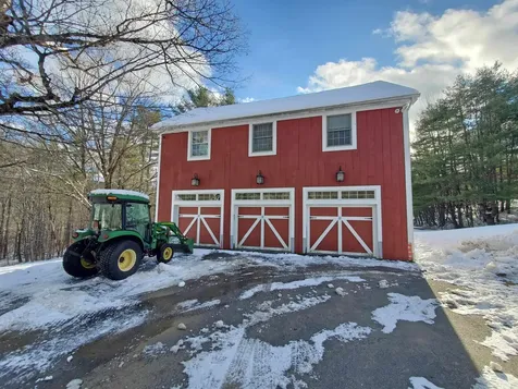 37 Deer Hill Road Newfane VT 05345
