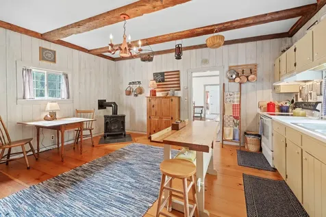 105 Happy Valley Road Woodstock VT 05091