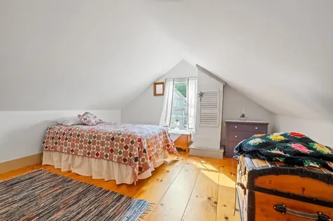 105 Happy Valley Road Woodstock VT 05091