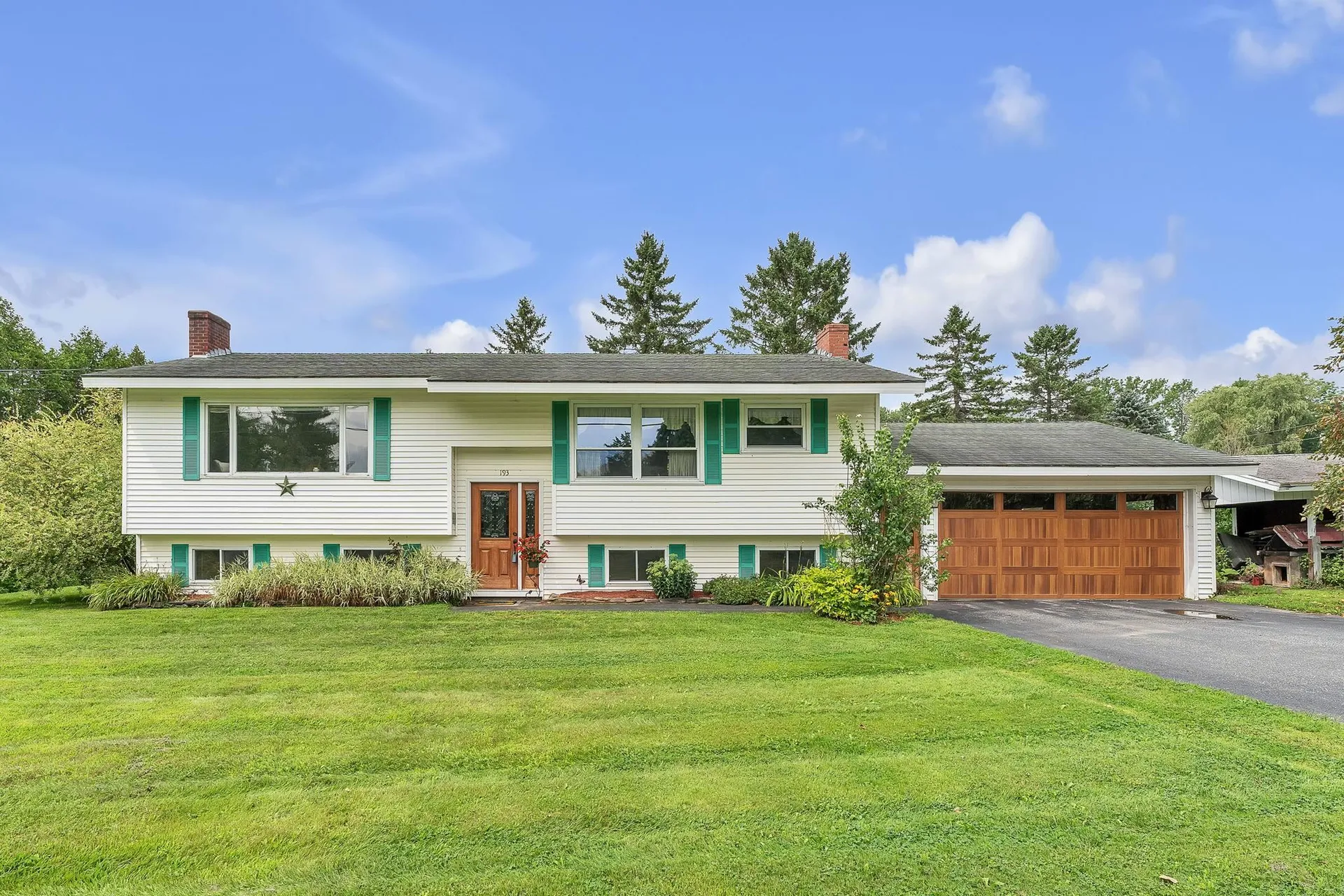 193 W Cobble Hill Road Barre Town VT 05641