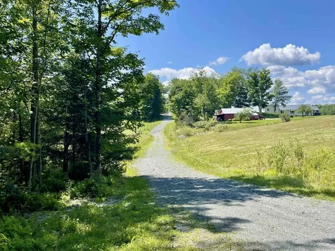 Row Off Daniels Farm Road Waterford VT 05819