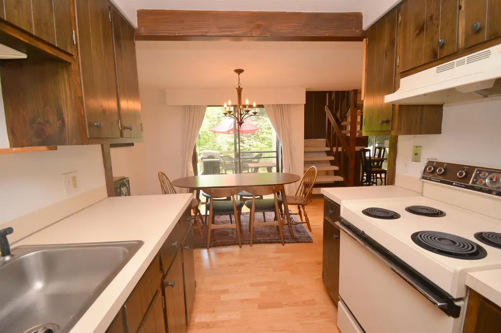 41 Pleasant Drive Grantham NH 03753