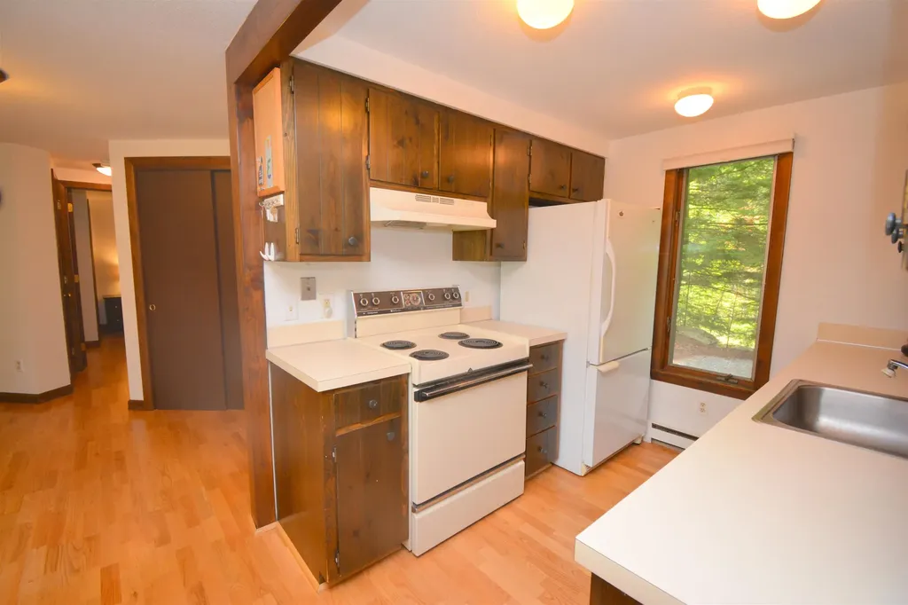 41 Pleasant Drive Grantham NH 03753