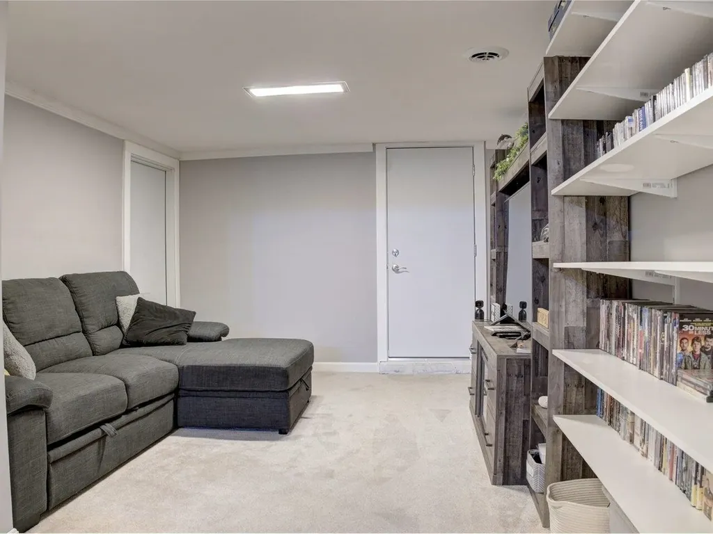 23 Forest Street South Burlington VT 05403