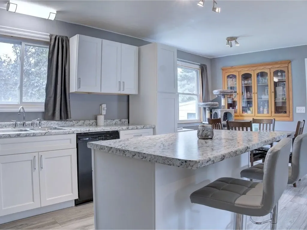 23 Forest Street South Burlington VT 05403