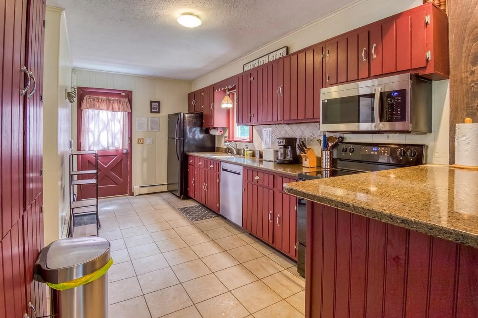 2352 West Side Road Conway NH 03860