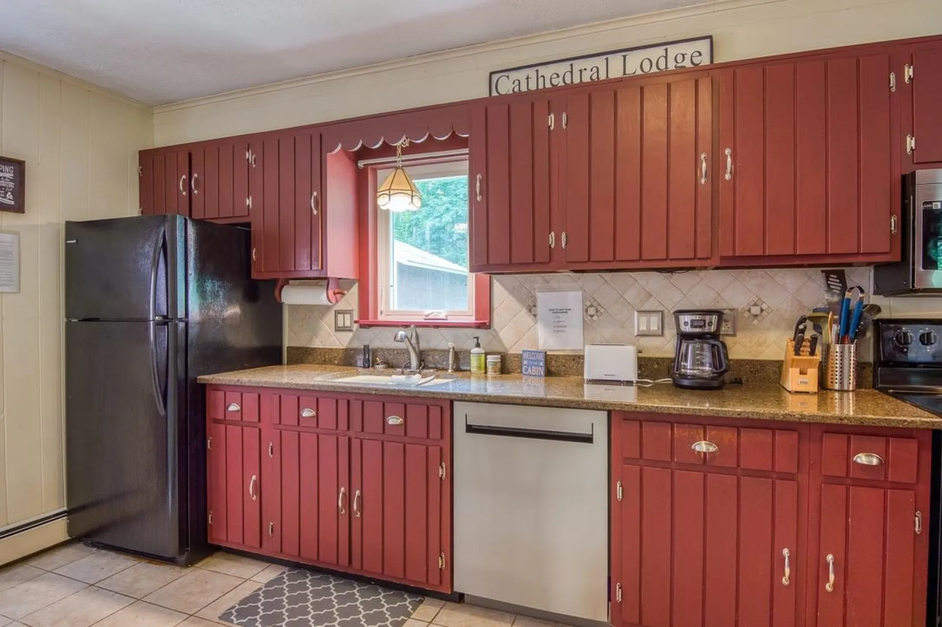 2352 West Side Road Conway NH 03860