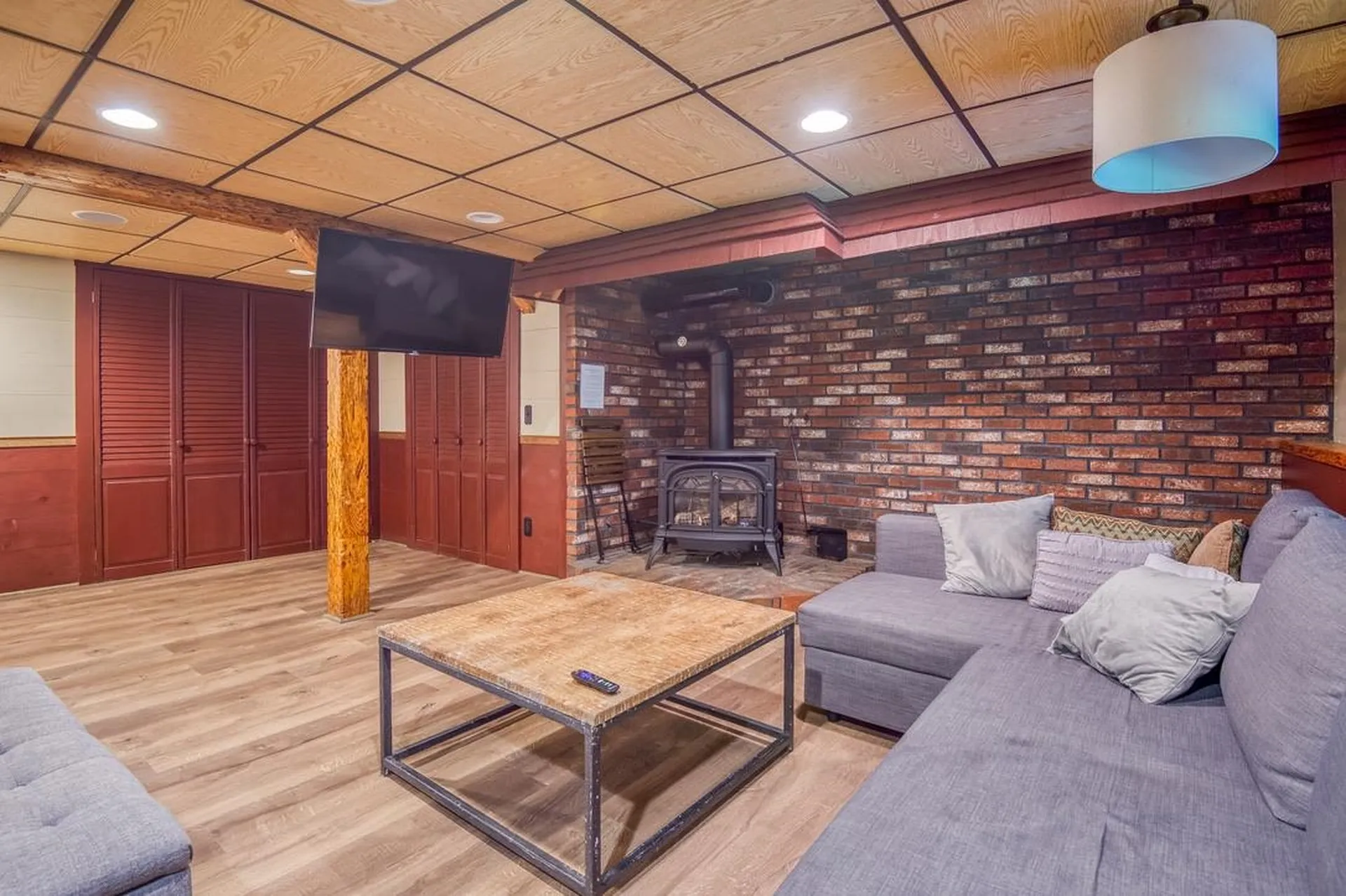 2352 West Side Road Conway NH 03860