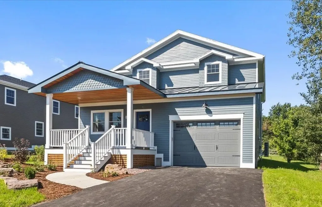 223 Highland Terrace South Burlington VT 05403