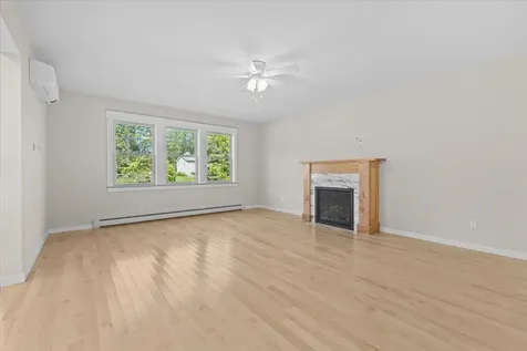 223 Highland Terrace South Burlington VT 05403