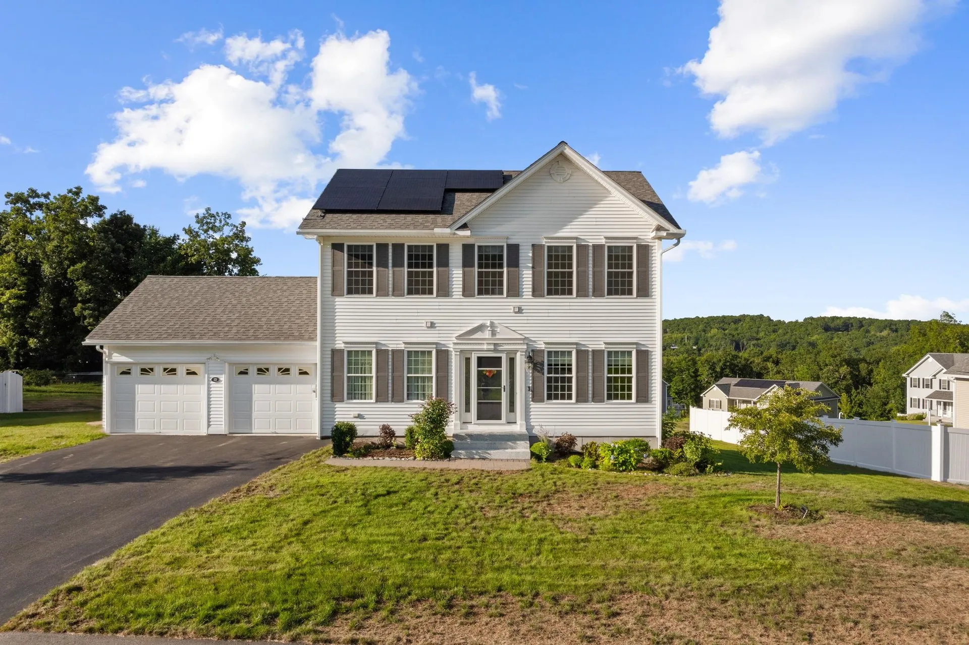 172 Brookview Drive Hooksett NH 03106