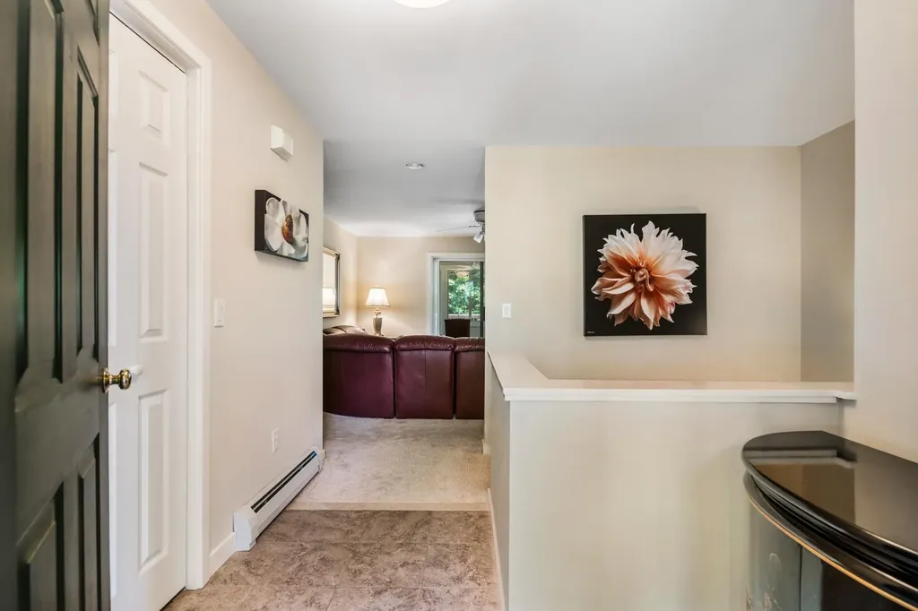 15 Clover Lane New London NH 03257