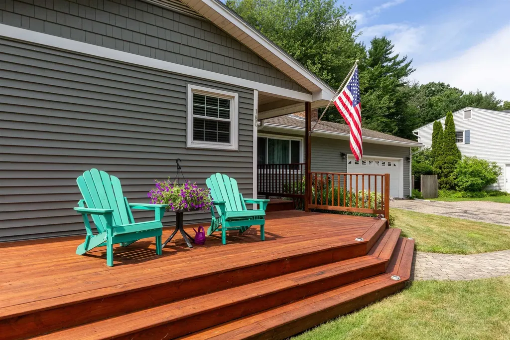 180 Rudgate Road Colchester VT 05446