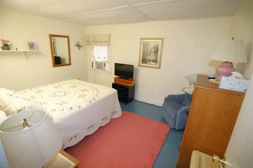 41 Lake Circle Derby VT 05829