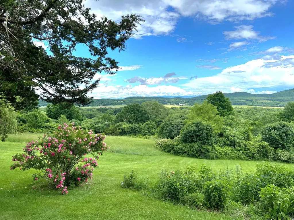 1624 Hopkins Road Panton VT 05491