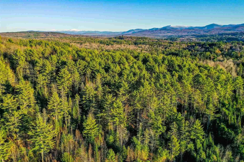 57-16 Jesse Lane Littleton NH 03561