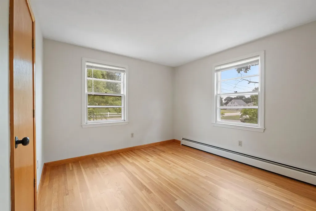 40 B Street Hudson NH 03051