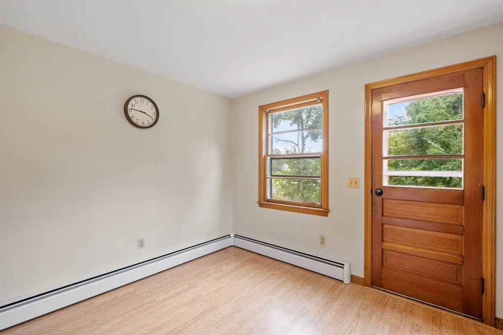40 B Street Hudson NH 03051