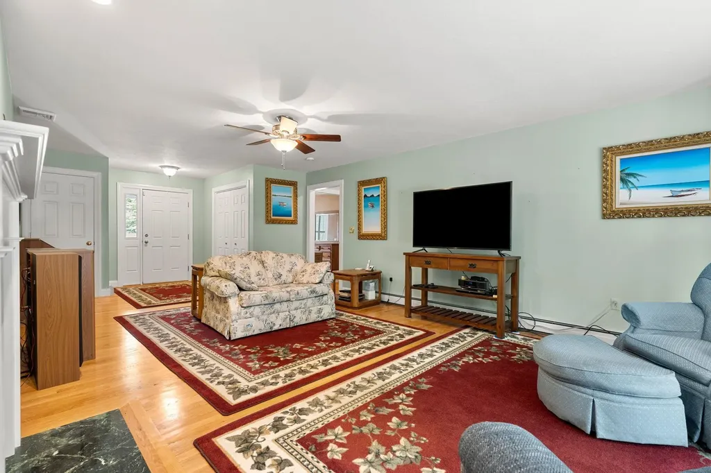 53 Stonewall Drive Rochester NH 03868