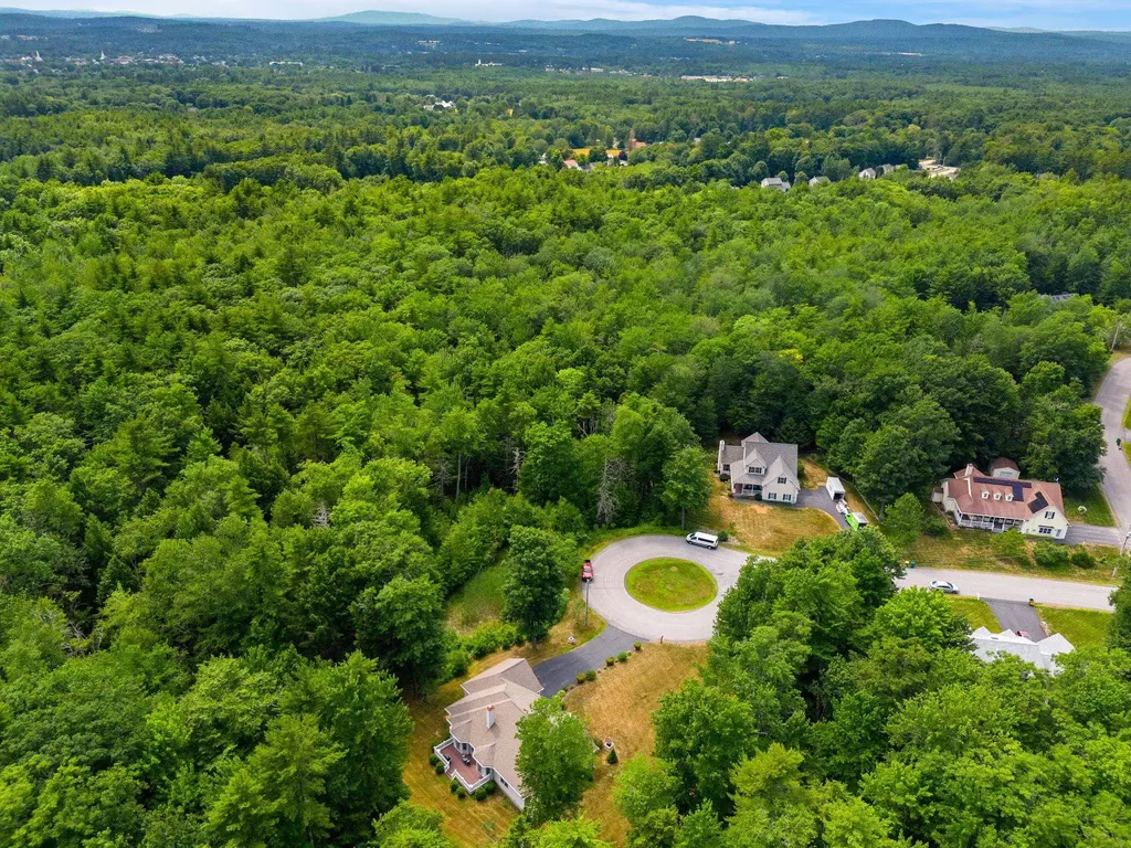 53 Stonewall Drive Rochester NH 03868