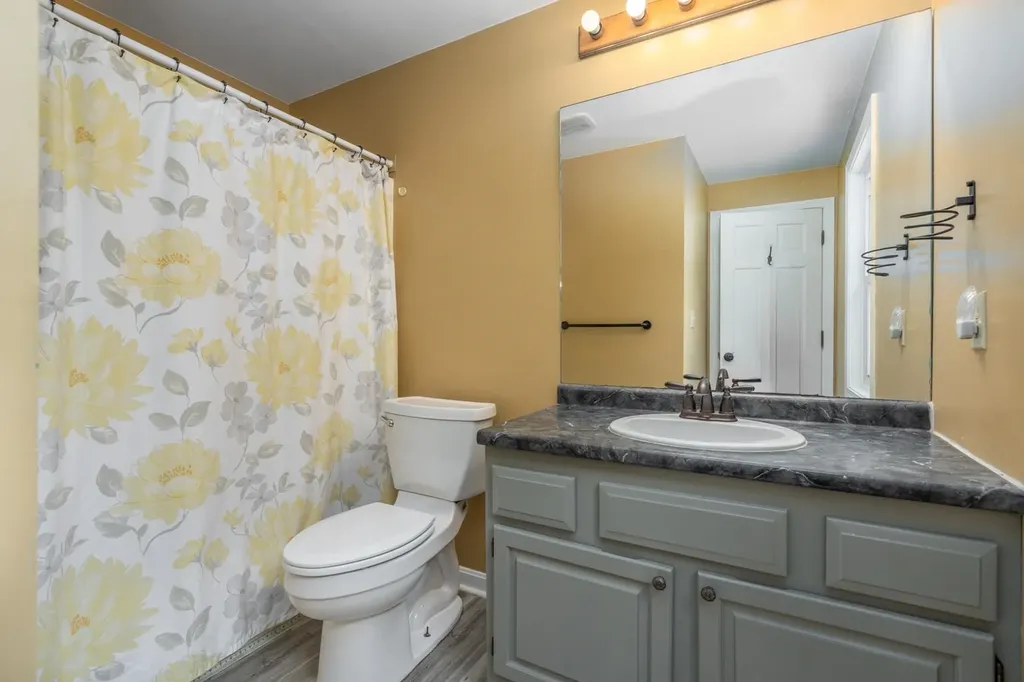 396 Merry Hill Road Barrington NH 03825