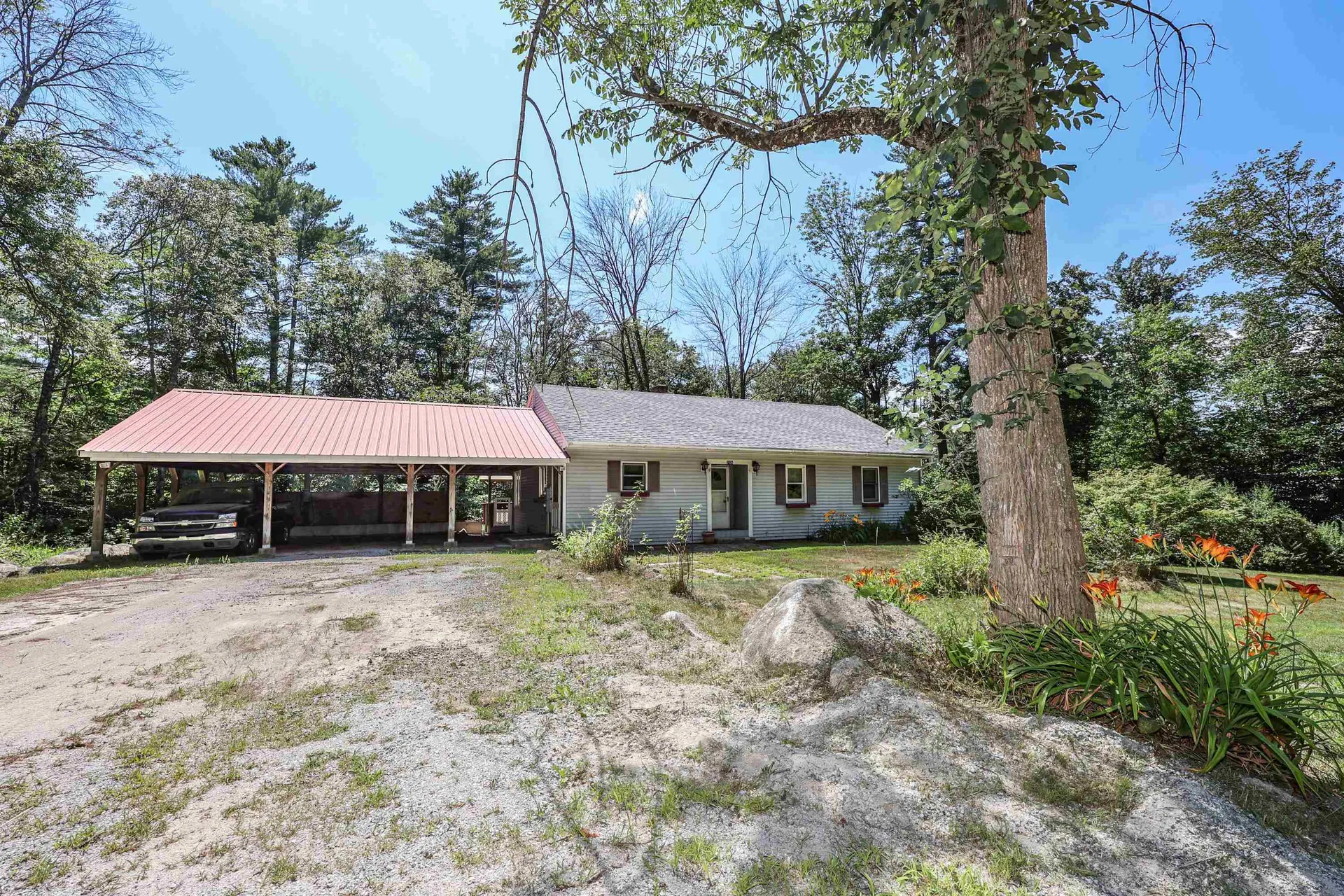 2426 2nd Nh Turnpike Deering NH 03244